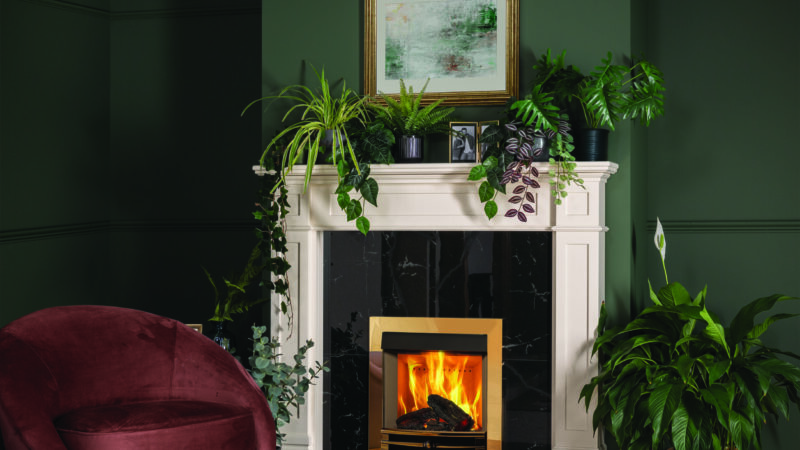 Onyx_Mirage 40i_knightstoves_electric fire_Polished Brass-effect_Chartwell_Display